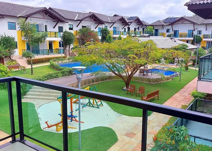 Casa Em Condominio Fechado Com Sauna E Piscina